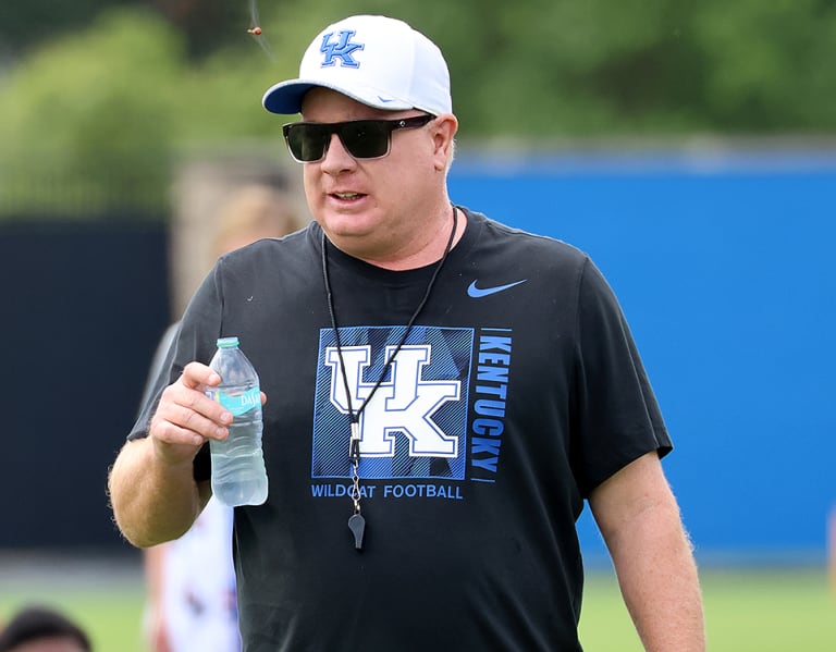 Video Kentucky Hc Mark Stoops Media Day Catsillustrated