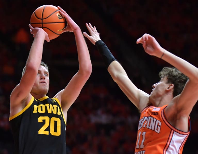 Preview Iowa Mbb Vs No Illinois Hawkeye Beacon Iowa Hawkeyes