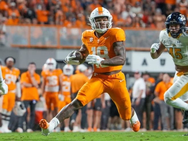 As SEC play looms, Tennessee's confidence in DeSean Bishop growing