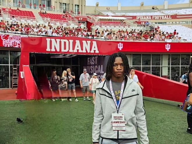 Illinois defensive back eyes the Hoosiers