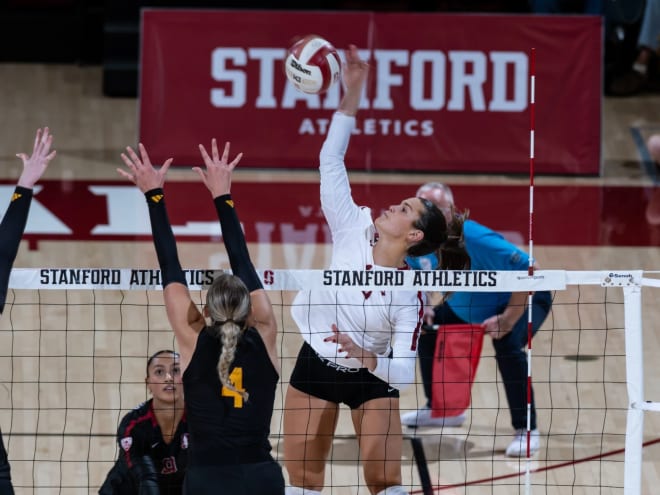 Preview: No. 2 Stanford WVB welcomes No. 6 Texas to The Farm