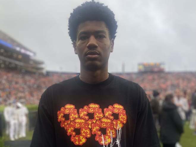 5-star wing returns to Auburn