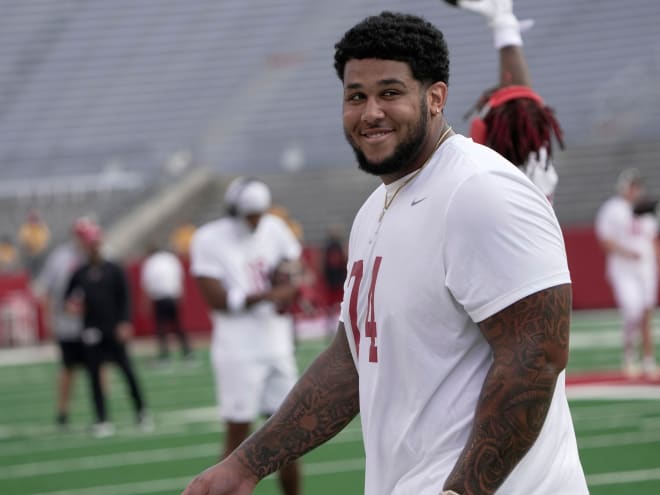 Alabama OL Kadyn Proctor cleared to make season debut against Wisconsin