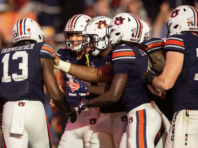 Auburn positional grades versus New Mexico