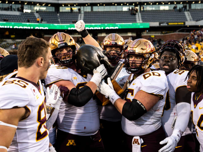 Minnesota opens as home underdog to Iowa