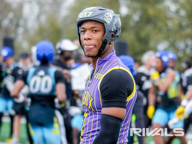 Miami leading the charge to flip four-star LB JaMichael Garrett from Auburn
