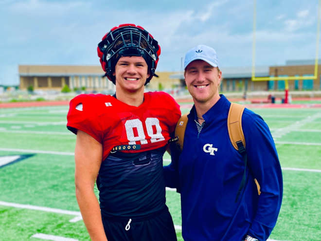 Jackets making strong case for 2026 TE Bach
