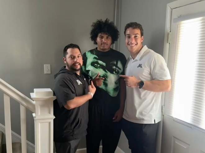 Minnesota Official Visit Profile: LB Angel Luciano