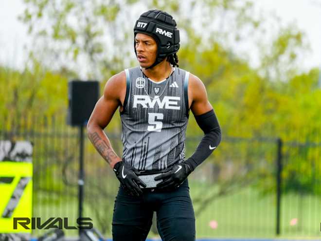Georgia holds the lead over Tennessee for four-star SAF Jordan Smith Georgia holds the lead over Tennessee for four-star SAF Jordan Smith