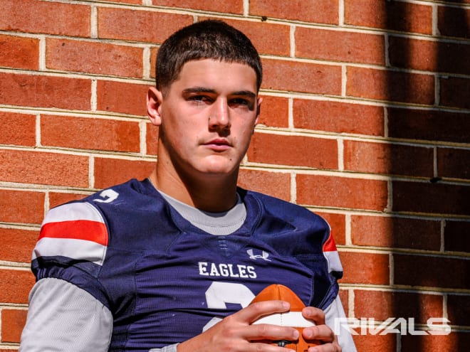 Elite four-star QB Jared Curtis set to return to Oregon this weekend Elite four-star QB Jared Curtis set to return to Oregon this weekend