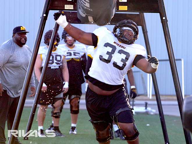 Young defensive tackles set to step up