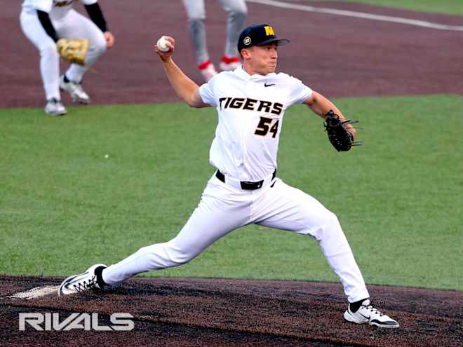 GAME THREAD: Border War Baseball