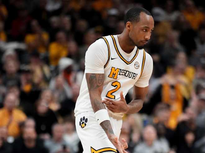 Tamar Bates signs with Denver Nuggets