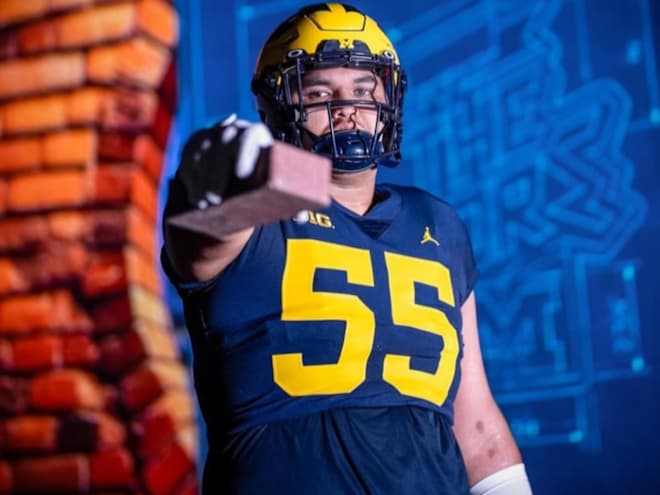 Malakai Lee "Excited to Get to Work" After Michigan Commitment