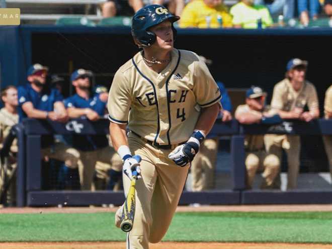 Jackets can't hold on to early lead, unable to complete sweep of Pitt