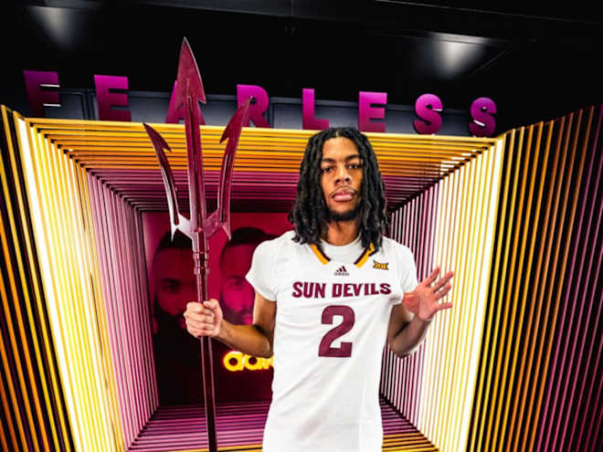 Vijay Wallace, a former UMKC commit, pledges to Arizona State