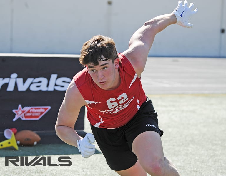 Top recruits following their faith and putting college on hold Top recruits following their faith and putting college on hold