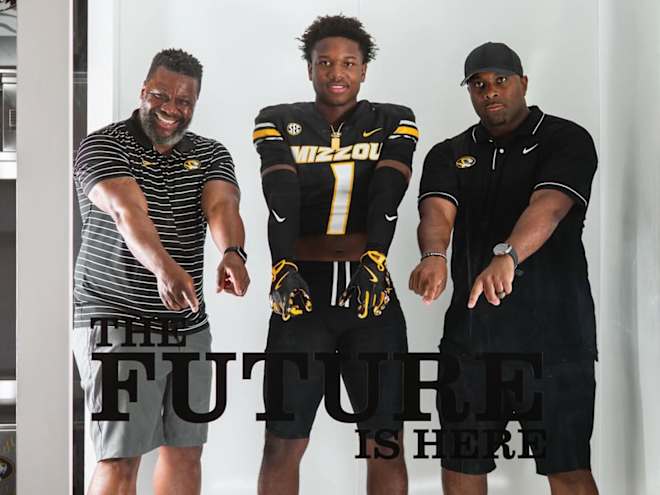Derek Nicholson, Al Pogue play part in JJ Bush's growing Mizzou interest