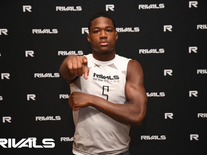 5-Star WR Ethan Feaster Reclassifies to 2026, Names SMU in Final 12 5-Star WR Ethan Feaster Reclassifies to 2026, Names SMU in Final 12