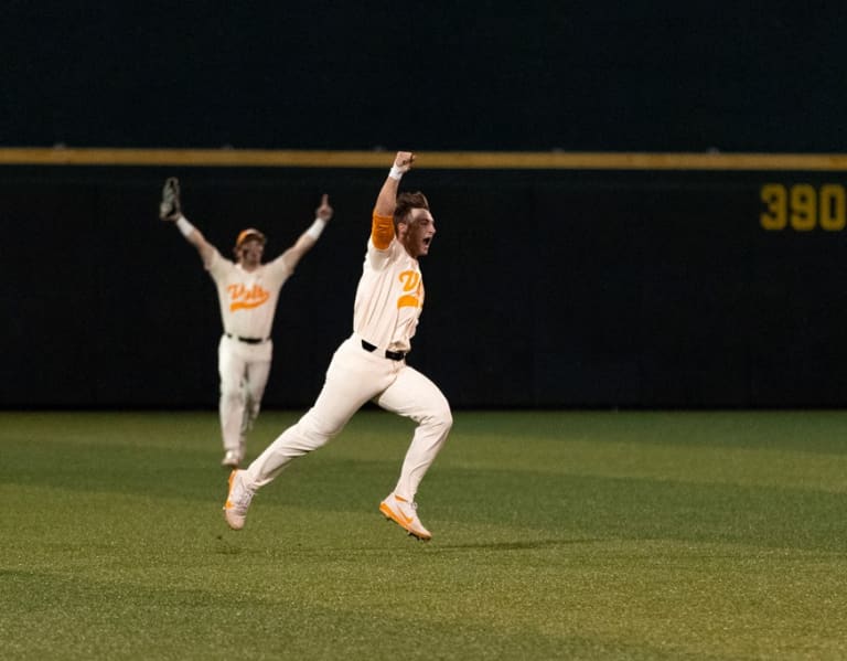 Tennessee Baseball: Vols crack top 25 after strong weekend showing