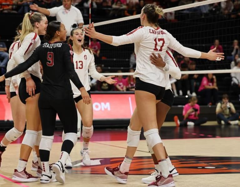 Stanford Womens Volleyball Recap 3 Stanford Wvb Sweeps Oregon State Looks Ahead To 8 Oregon