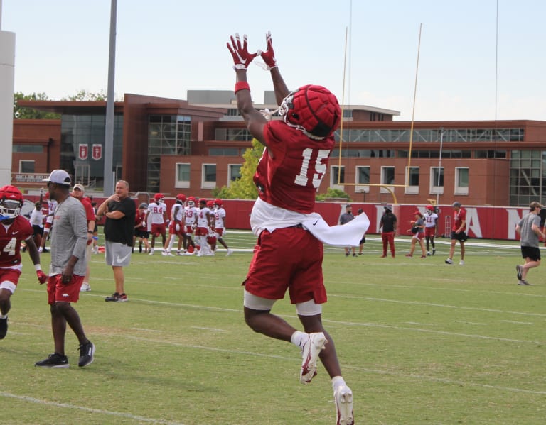 HawgBeat  –  Gallery: Second day of Arkansas football fall camp