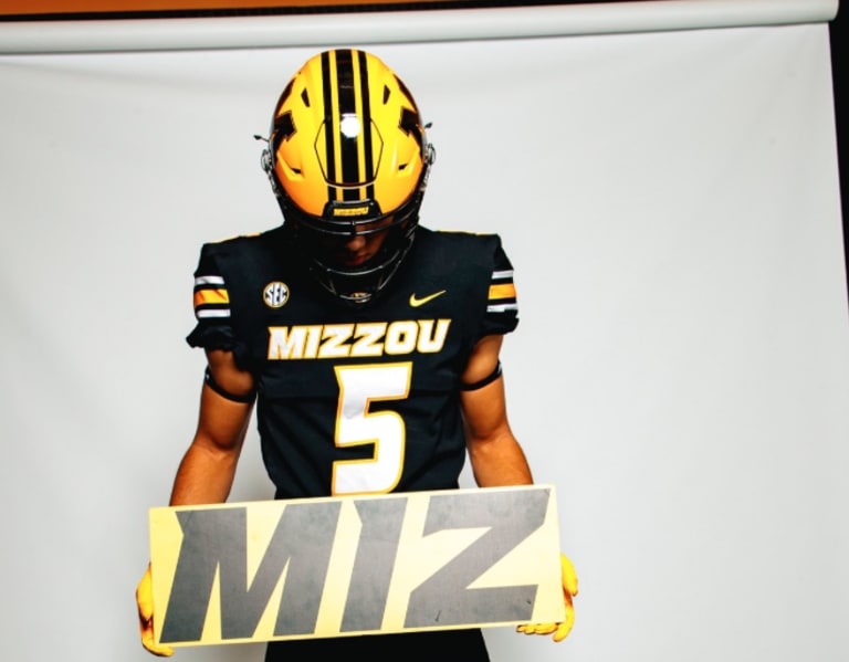 Missouri Tigers Football Recruiting Instate target Daeden Hopkins