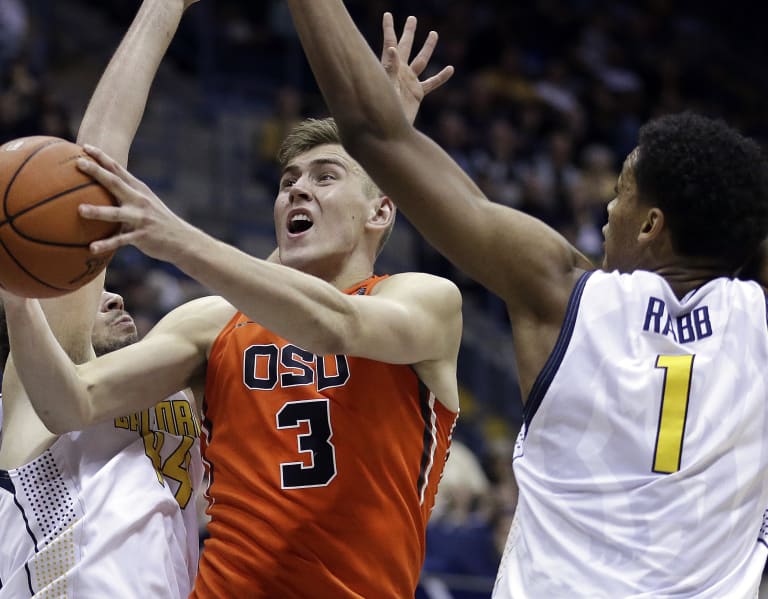 How much will Oregon State men’s basketball improve from last season ...