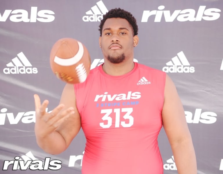 Football Recruiting Notebook Football Recruiting Notebook