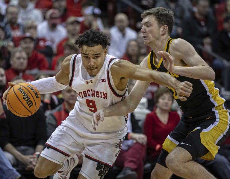 Preview: Wisconsin Looks For Eighth-Straight Win Over Minnesota