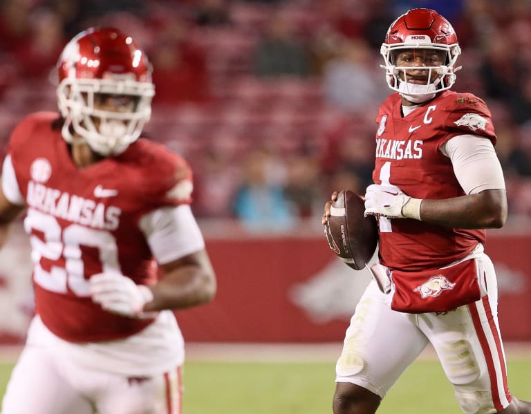 HawgBeat  –  WATCH: Arkansas players press conference – Missouri week