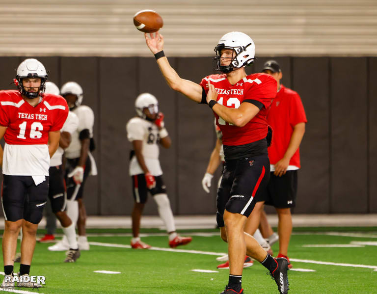 Texas Tech QB Tyler Shough leaves season opener with apparent injury