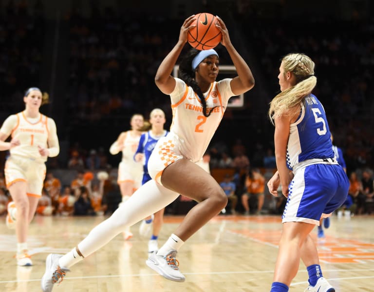 Lady Vols Pitch Comeback To Down Kentucky In SEC Home Opener - VolReport