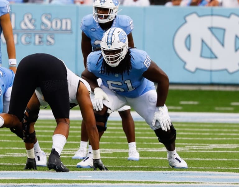 Offensive Tackle Diego Pounds Enters Transfer Portal ...