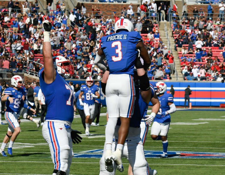 SMU Mustangs school records fall in front of Eric Dickerson