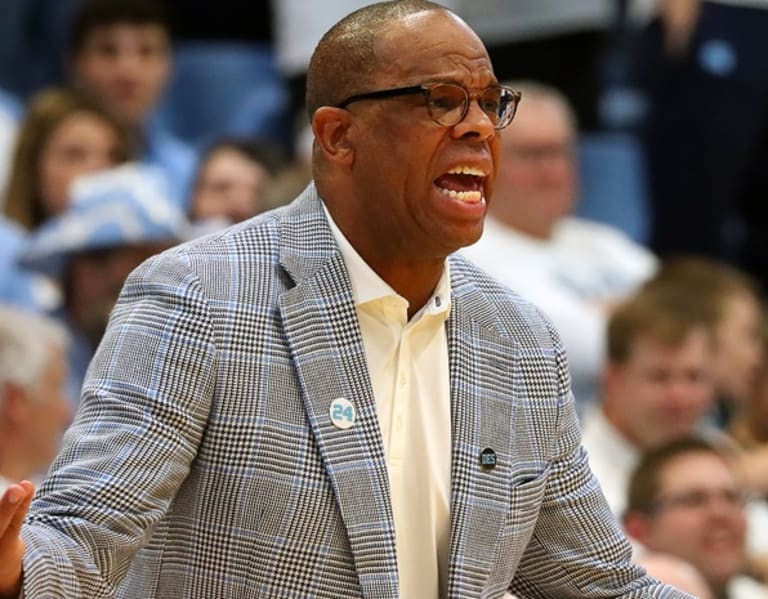 North Carolina UNC Tar Heels Basketball Coach Hubert Davis New York Knicks  Madison Square Garden Ewing Starks Oakley