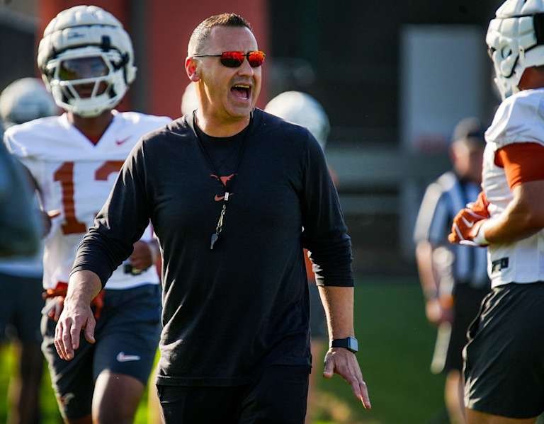 The War Room: Warm and fuzzy NIL vibes; full recruiting overview