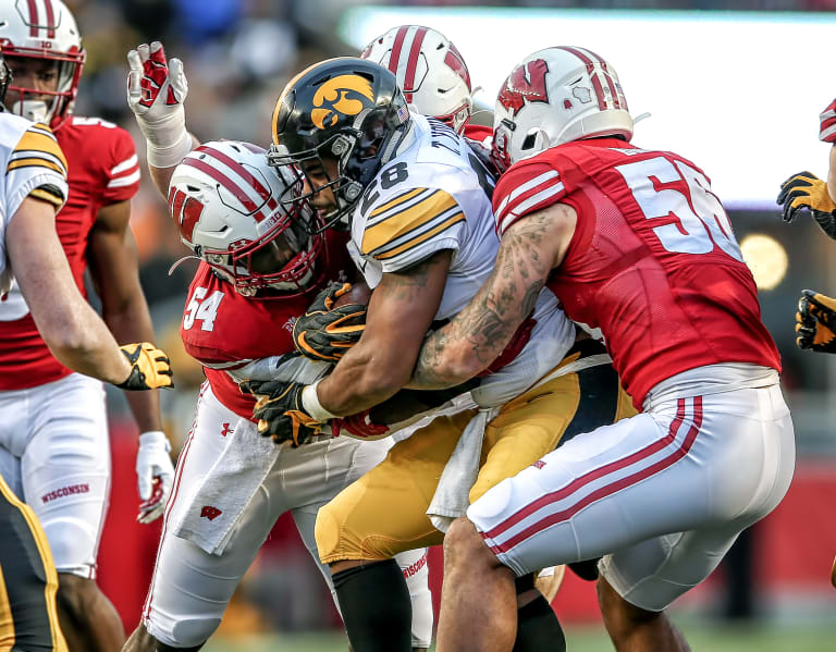 Wisconsin Football: Chris Orr, Zack Baun Speak After Badgers' Win Vs. Iowa