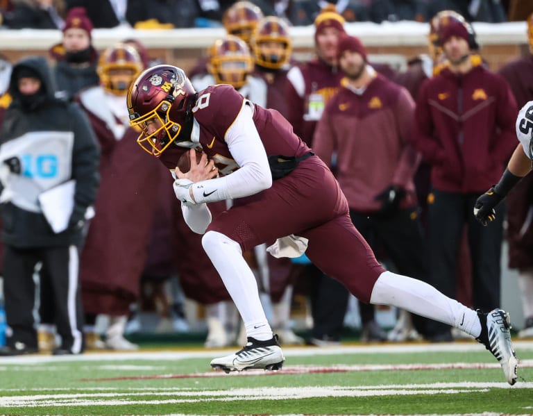 Minnesota Gophers Football - Turnovers Doom Gophers In 13-10 Loss To Iowa