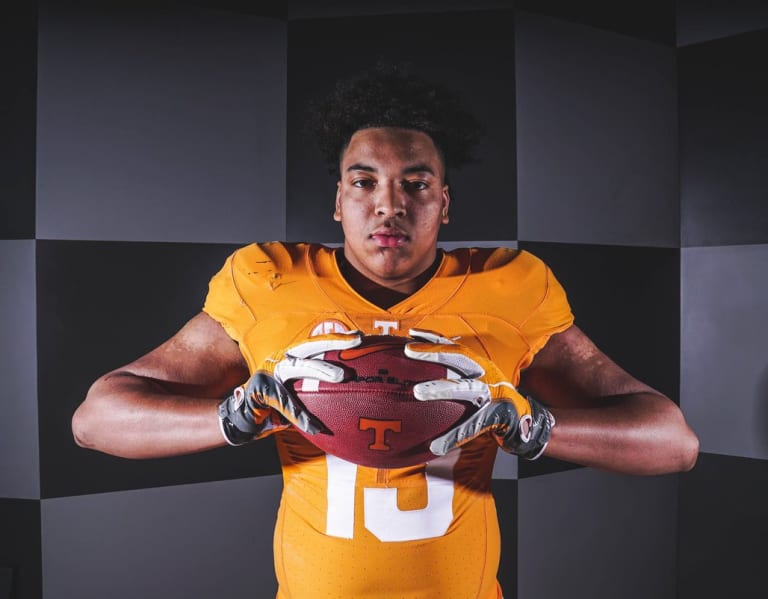 DeSanto Rollins talks 'electric experience' seeing Tennessee, netting ...