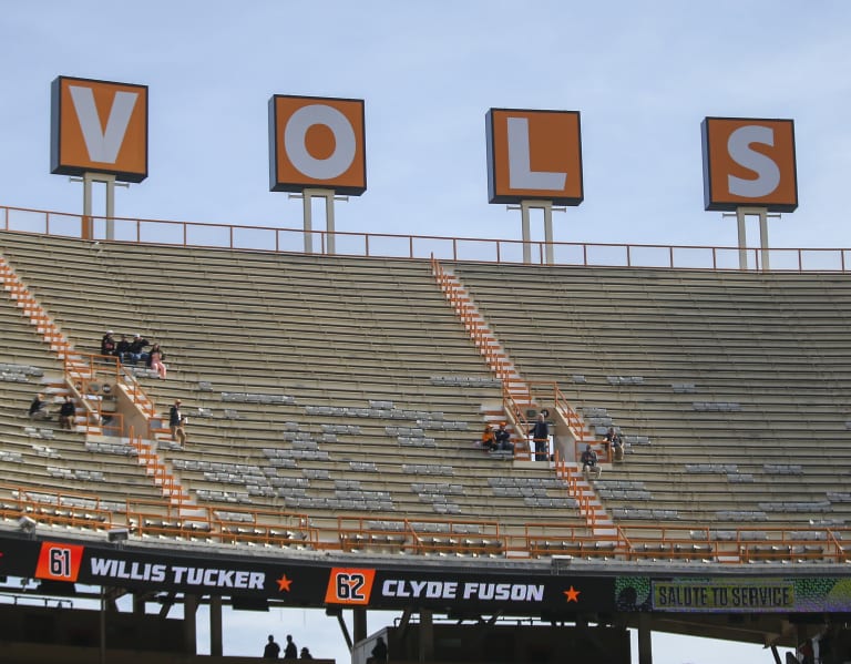 Report Ncaa Investigating Multiple Tennessee Sports Concerning Nil