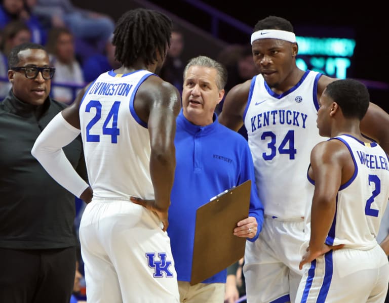 John Calipari gives Kentucky basketball an advantage