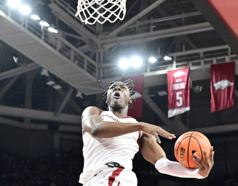 Steals, slams winning combo for Hoop Hogs against Little Rock