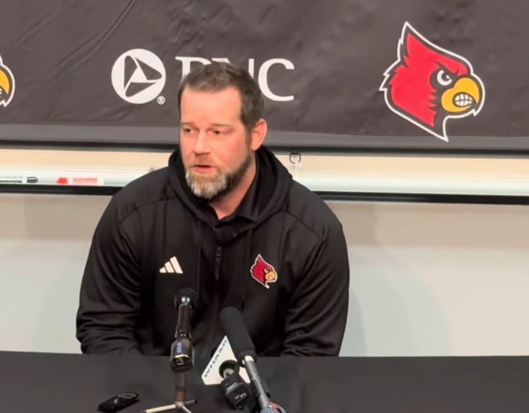 VIDEO: Brian Brohm, QBs talk spring practice - CardinalSports ...