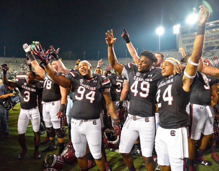 SC State-South Carolina football game moved to Thursday due to Hurricane Ian