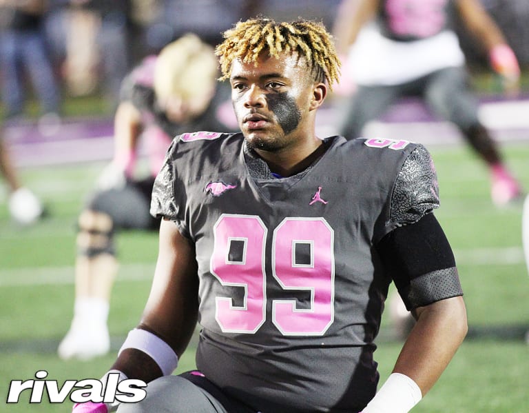 2025 threestar DT Tony Carter Jr. sets official visit to Purdue