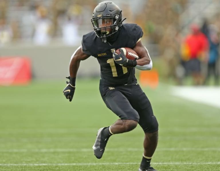 GoBlackKnights Examining the opening game Army Depth Chart