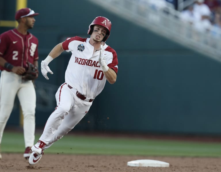 LIVE UPDATES: Arkansas-Omaha Baseball