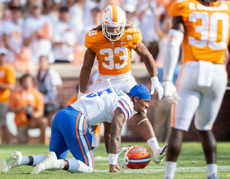 Four Tennessee Volunteers sign as NFL undrafted free agents