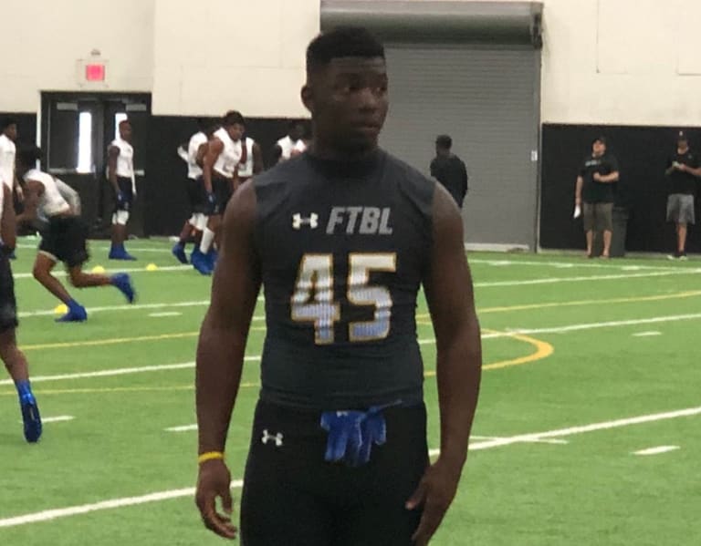 2022 LB commit Kobie McKinzie has strong relationship with Tech staff ...